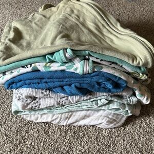 Set of Four Baby Sleep Sacks + Four Baby Blankets